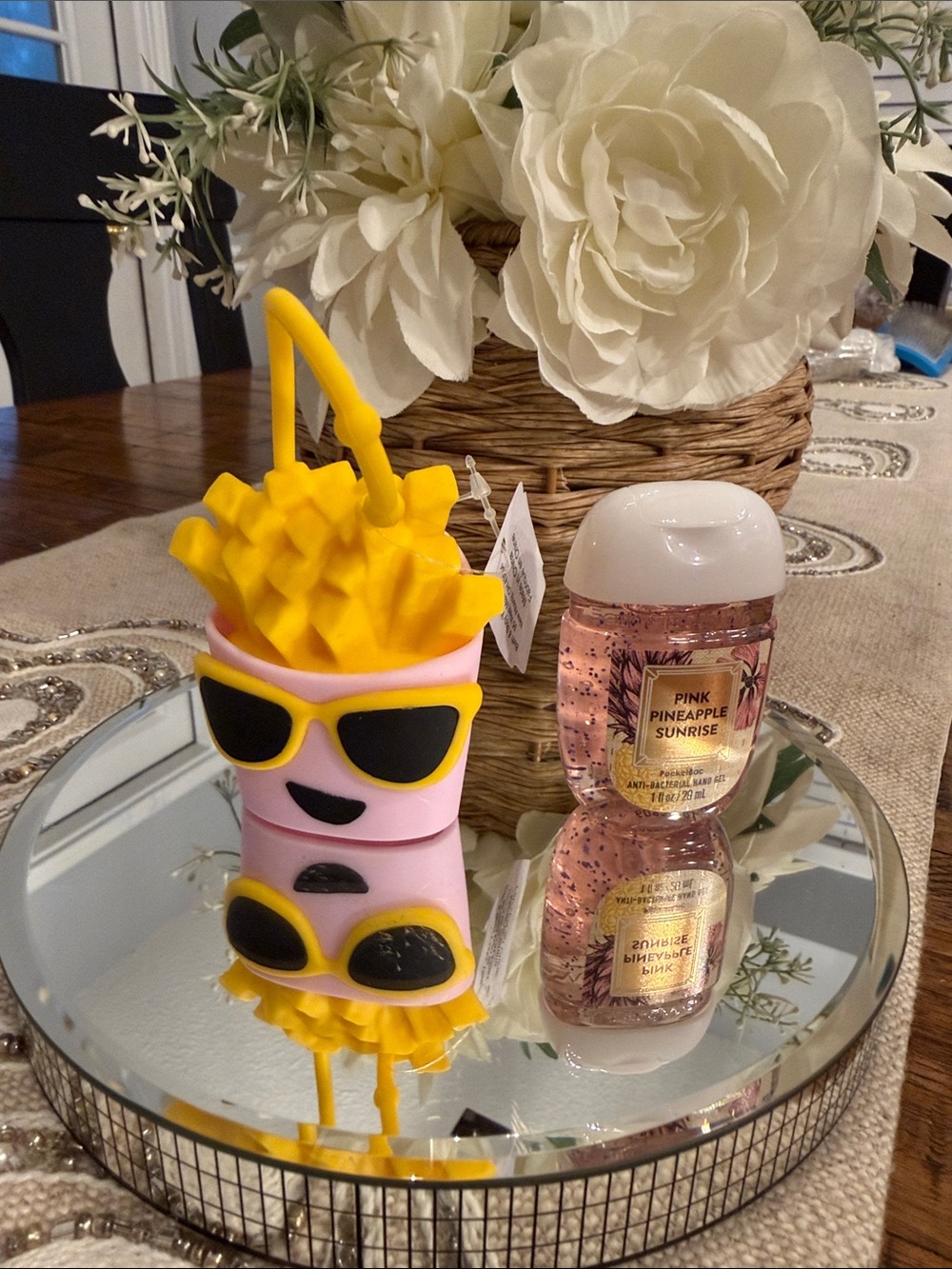 Bath & Body Works Cool Summer Fries Hand Sanitizer Holder + handsanitizer